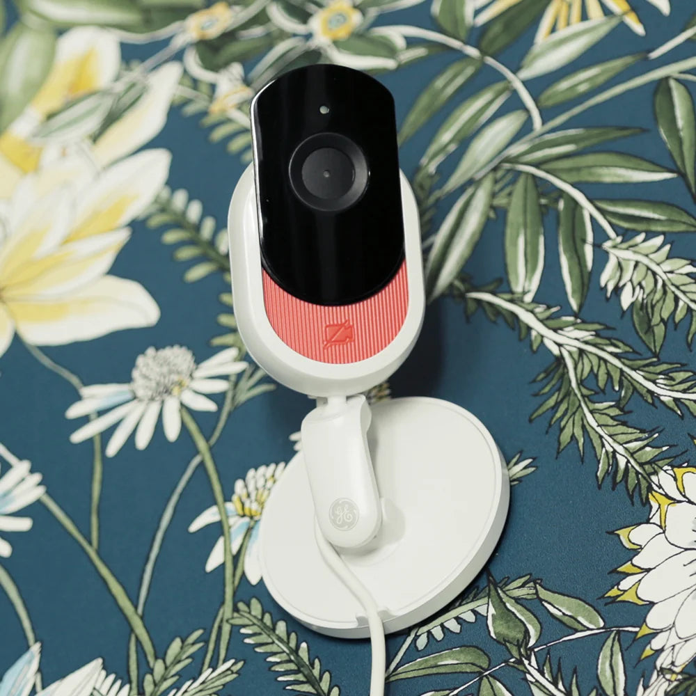 GE Lighting, a Savant company Indoor Wi-Fi Security Camera