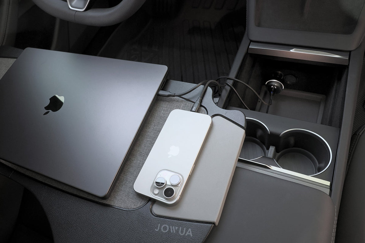 JOWUA Triple-Port USB-C Car Charger