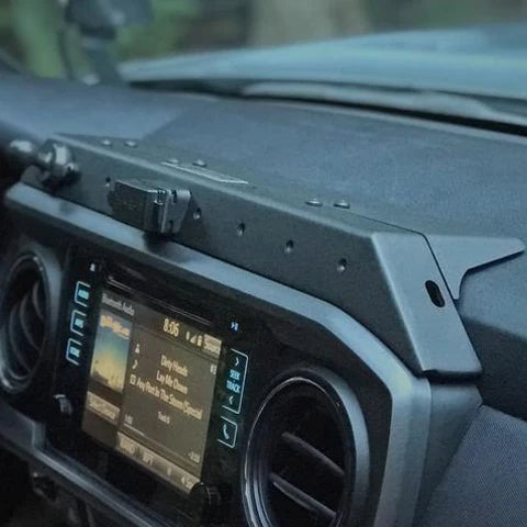 Expedition Essentials Vehicle Accessory Mount