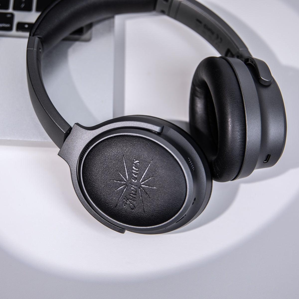 Kiwi Ears Wireless Over-Ear Headphones