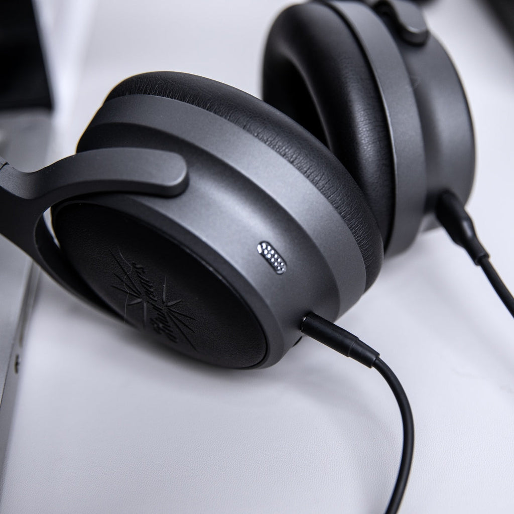 Kiwi Ears Wireless Over-Ear Headphones