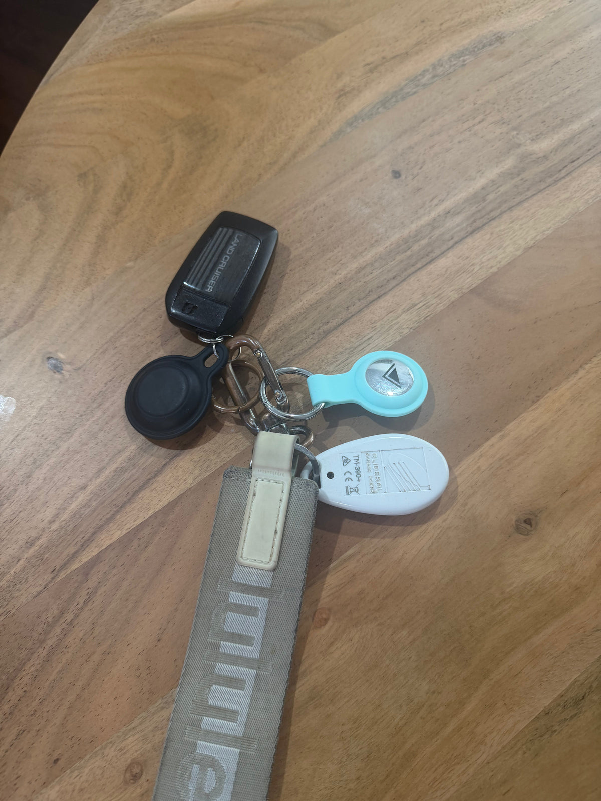 KeldCo Bluetooth Item Tracker