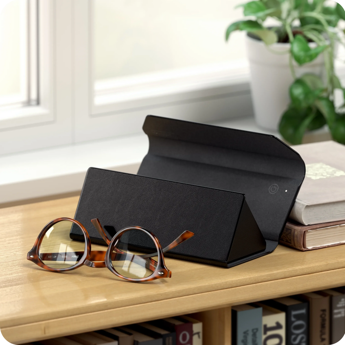 Satechi Bluetooth Tracking Glasses Case