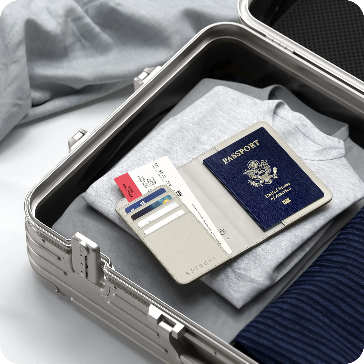 Satechi Bluetooth Tracking Passport Cover