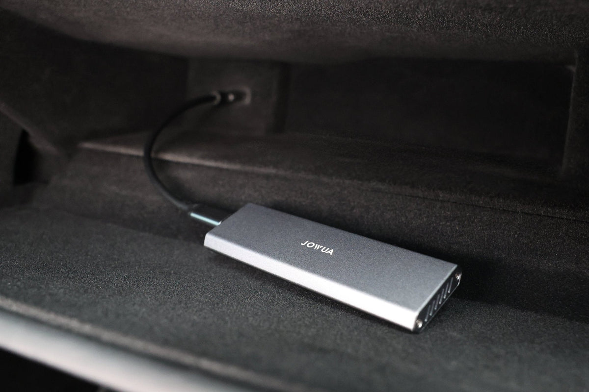 JOWUA Tesla Dashcam SSD and USB Hub