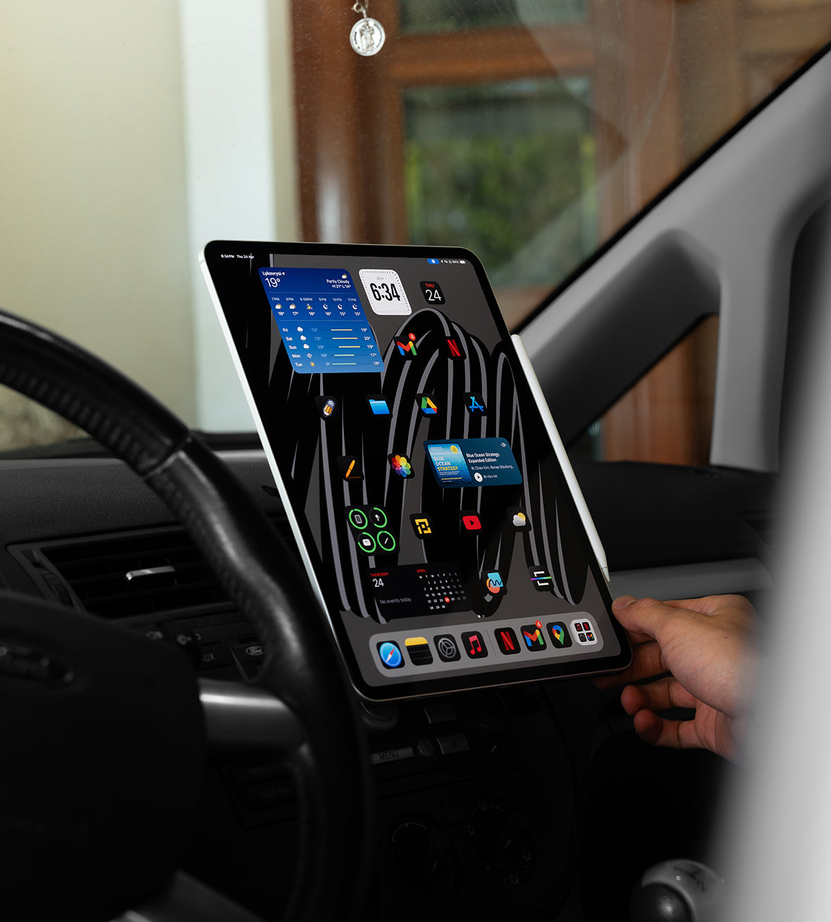 KUXIU Magnetic iPad Car Mount