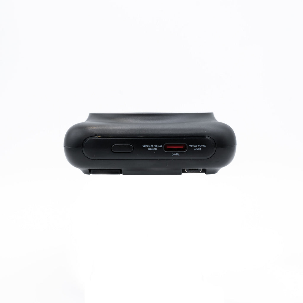 Tidalwave 10,000mAh Magnetic Power Bank with Built-In Cables