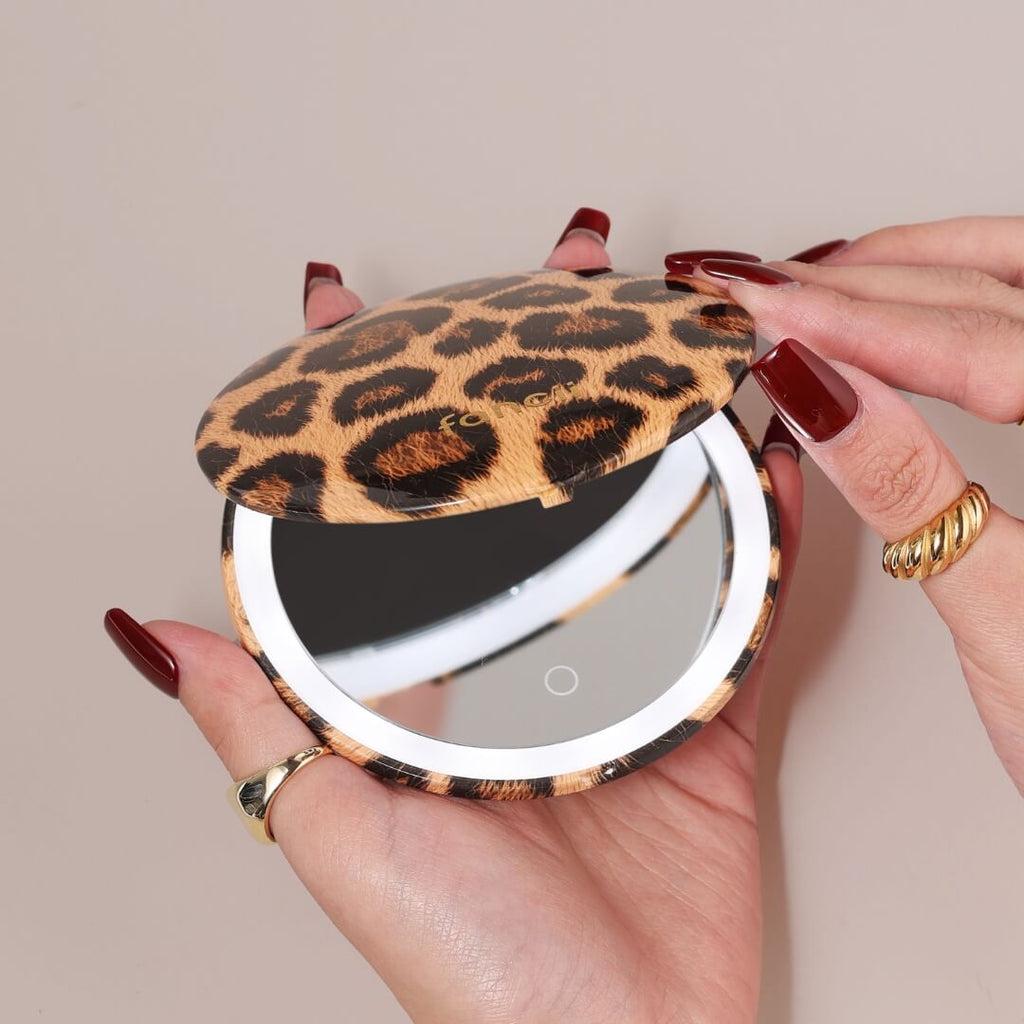 Fancii Rechargeable LED Compact Mirror