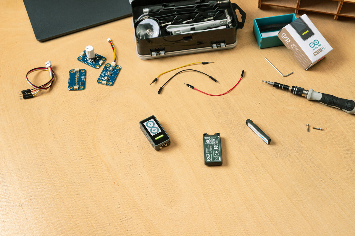 Arduino Multi-Protocol IoT Development Kit