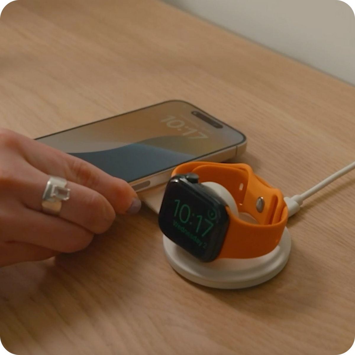 Satechi Foldable Wireless Charger