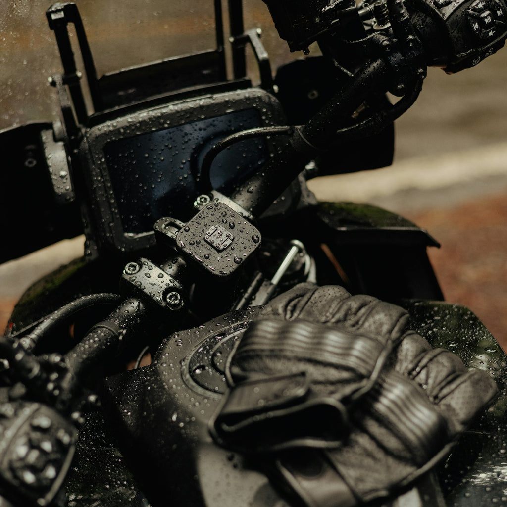 Peak Design Qi2 Motorcycle Phone Mount