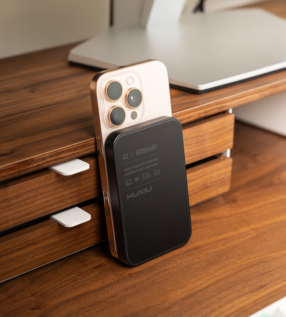 KUXIU Magnetic Power Bank