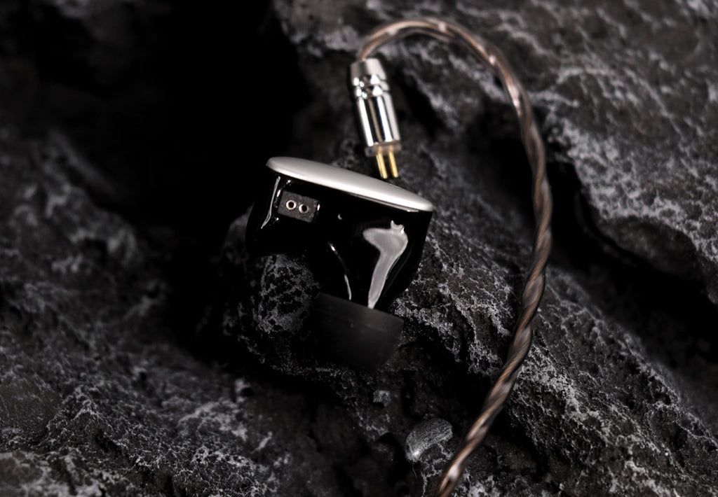 Kiwi Ears Wired Hybrid In-Ear Monitors