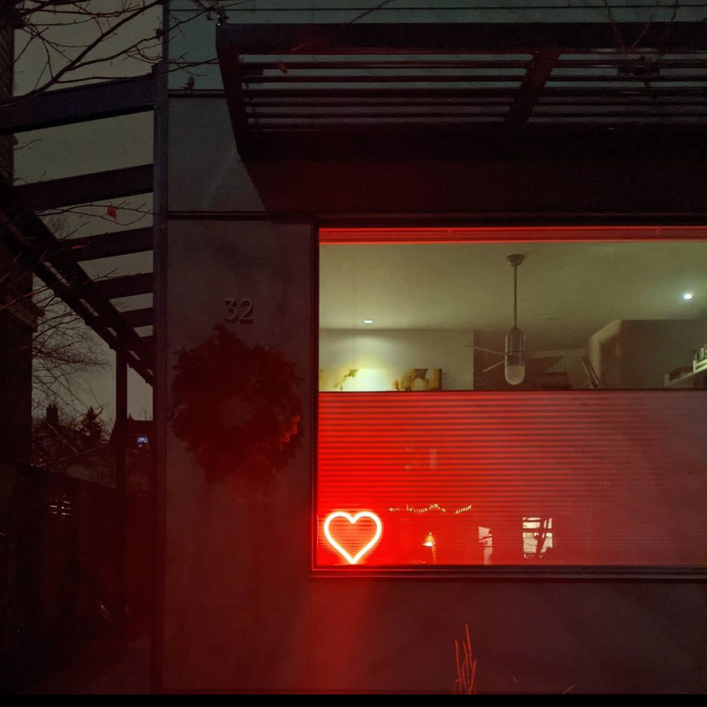 MossLED LED Neon Heart Sign