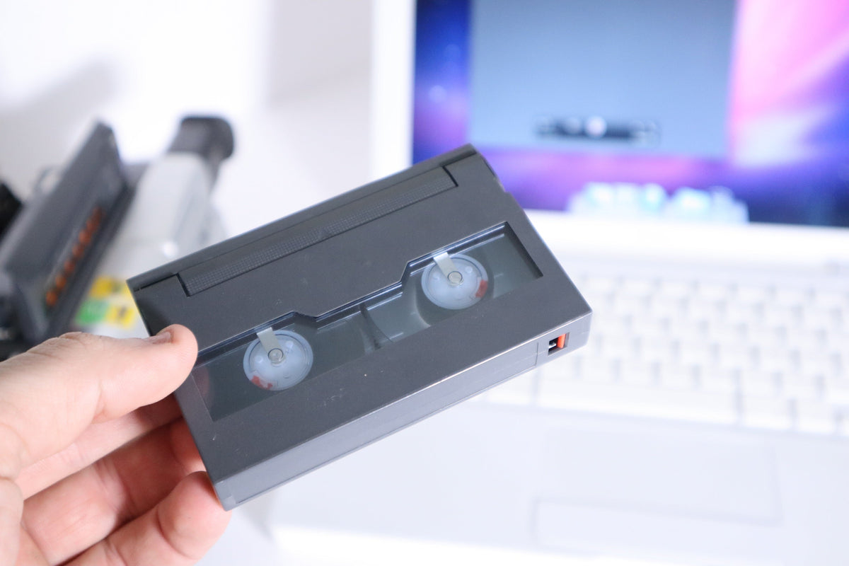 Tech Collector Hi8 and 8mm Camcorder Transfer Bundle
