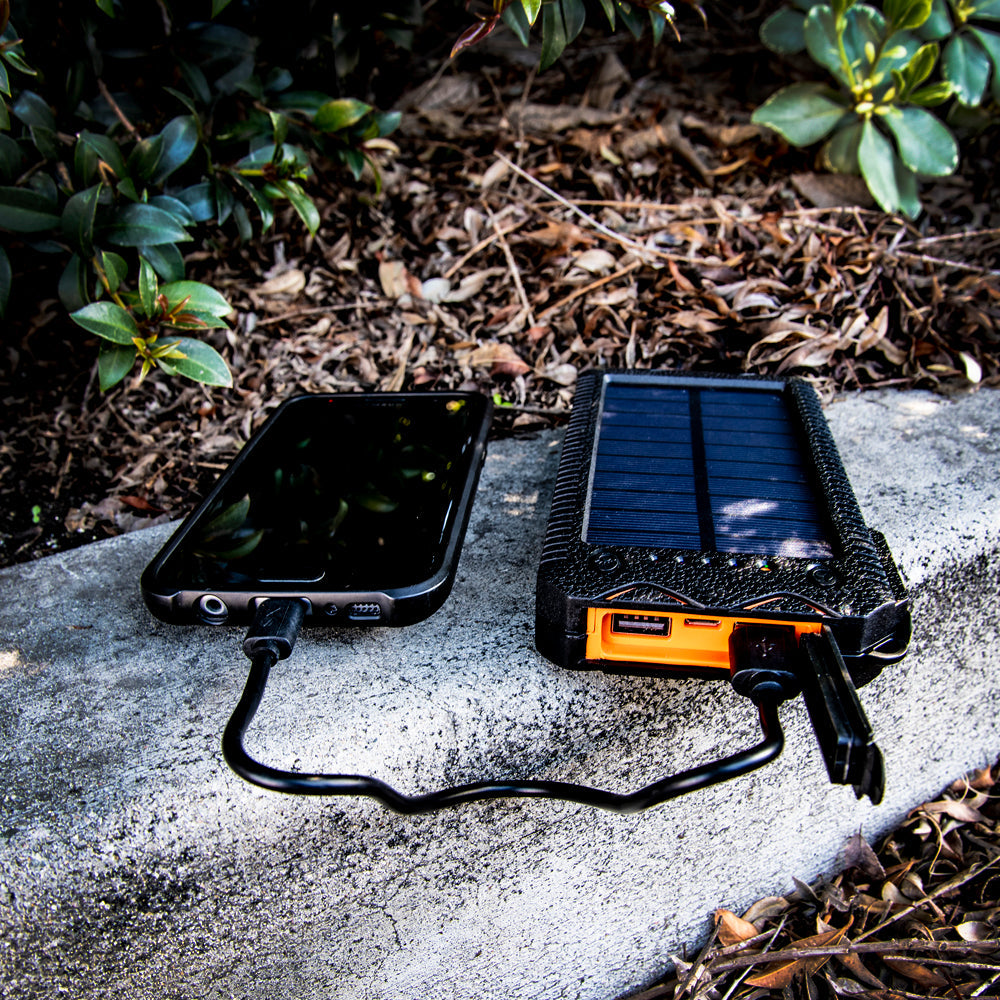 Stealth Angel Survival 20000mAh Solar Power Bank with Flashlights