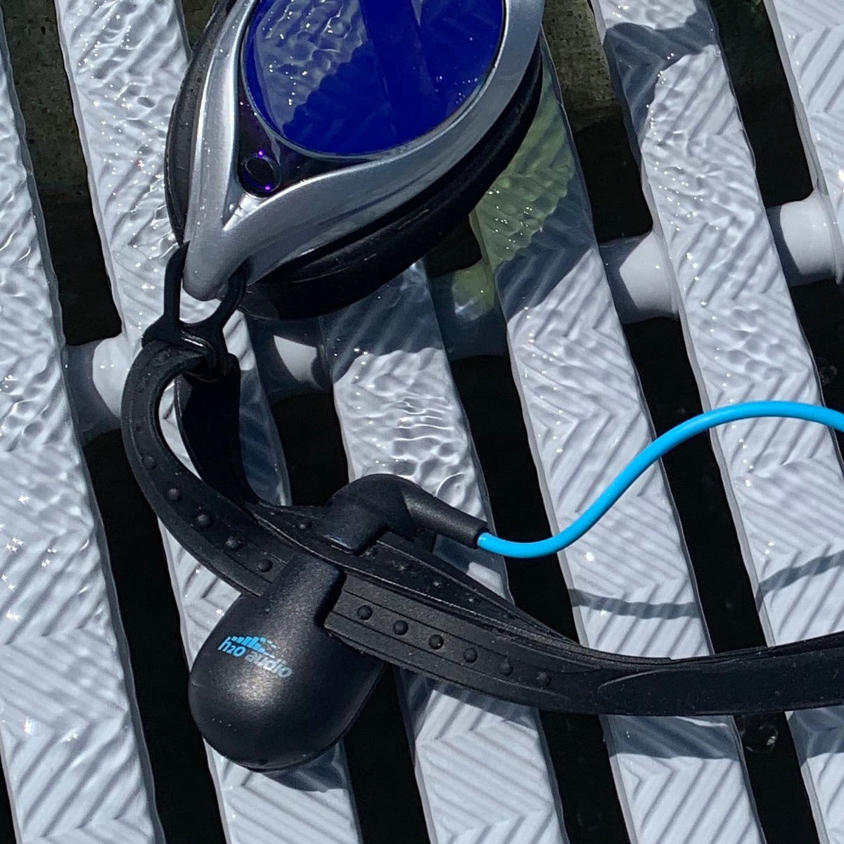 H2O Audio Waterproof Bluetooth MP3 Player