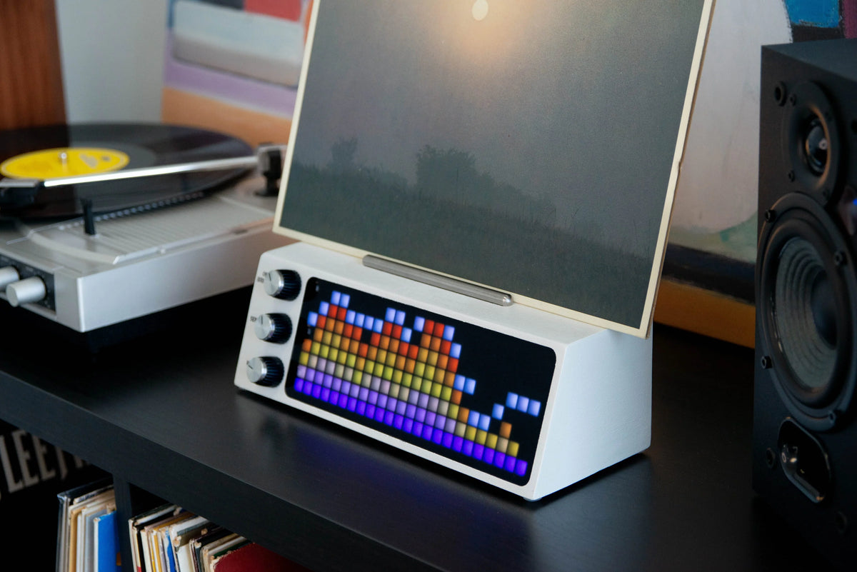 PETRU Smart Vinyl Record Display Stand