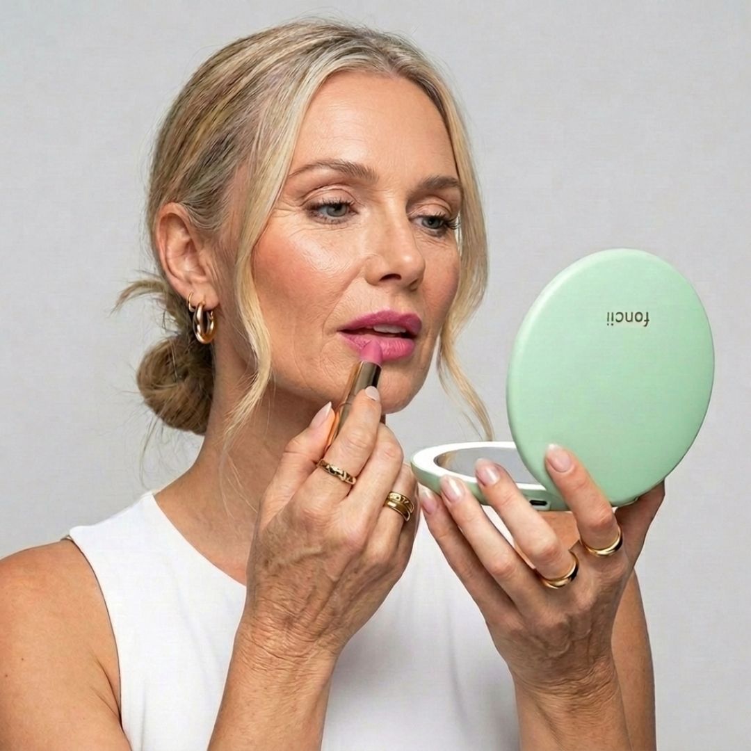 Fancii LED Compact Makeup Mirror