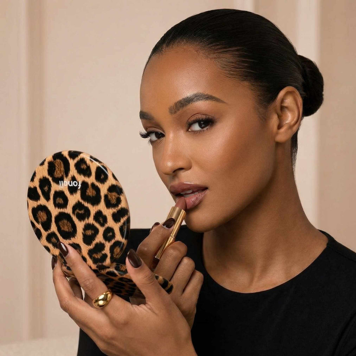 Fancii LED Compact Makeup Mirror