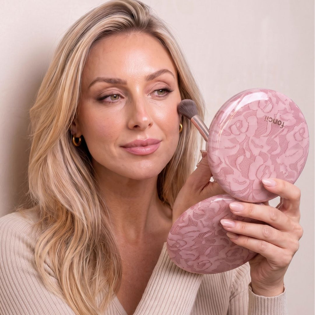 Fancii LED Compact Makeup Mirror