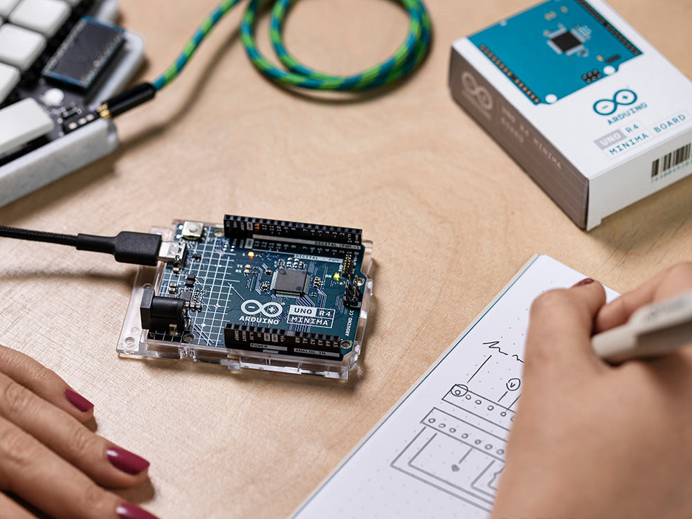Arduino Microcontroller Development Board