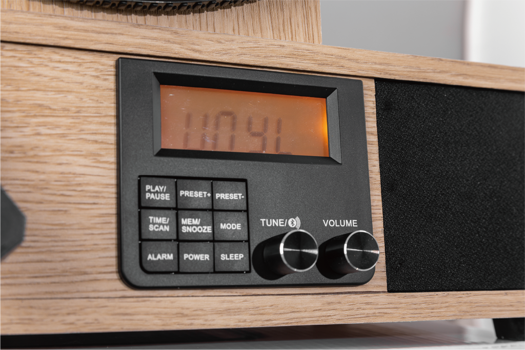 Fuse Audio Vertical Record Player