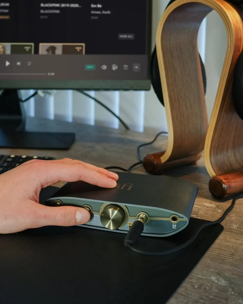 iFi-audio Desktop DAC Headphone Amplifier